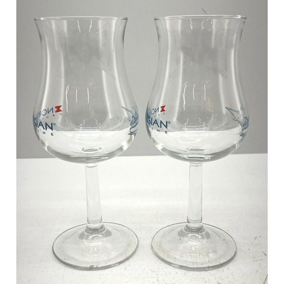Set of 2 NCL Norwegian Cruise Line Hurricane Clear Glass Wine Cocktail Barware - Picture 2 of 9